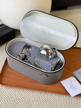Dior Men's Shaving Set in Light Gray and Silver